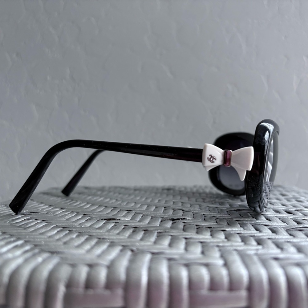CHANEL Black Sunglasses with White Bow